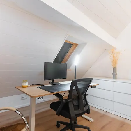 Bodensee-suite I Seenaehe - Heimkino - Wintergarten *