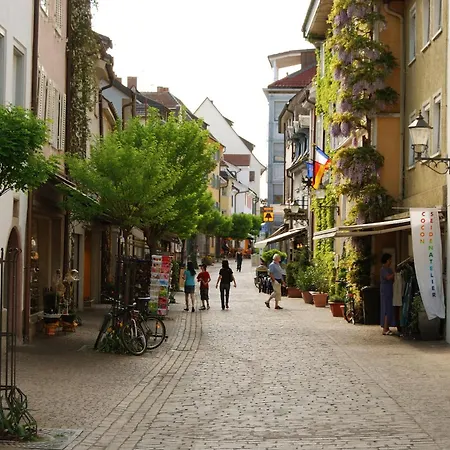 Daire Bodensee-suite I Seenaehe - Heimkino - Wintergarten Ohningen