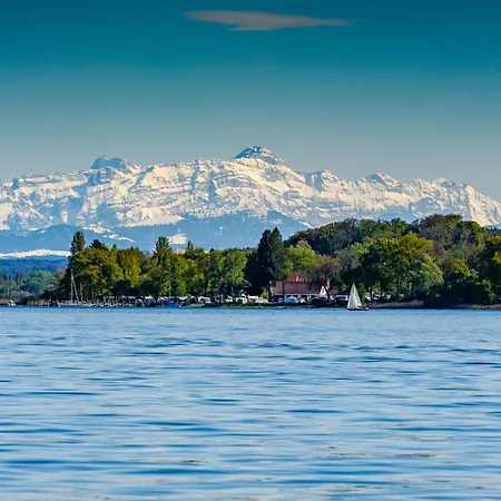 Daire Bodensee-suite I Seenaehe - Heimkino - Wintergarten Ohningen